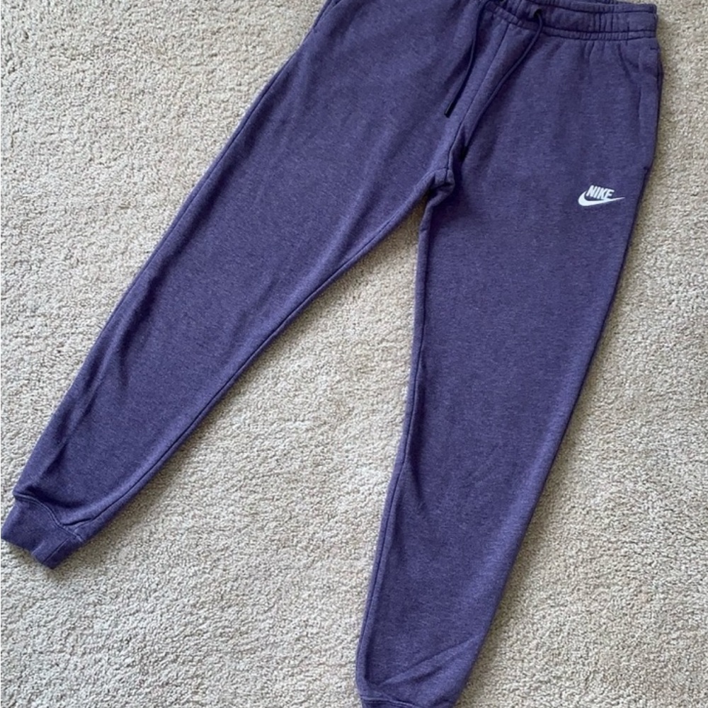 Nike joggers xs